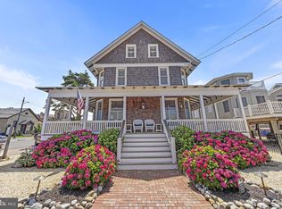 204 2nd St, Beach Haven, NJ 08008