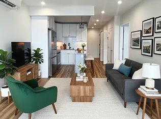 30-88 21st St #3C, Astoria, NY 11102
