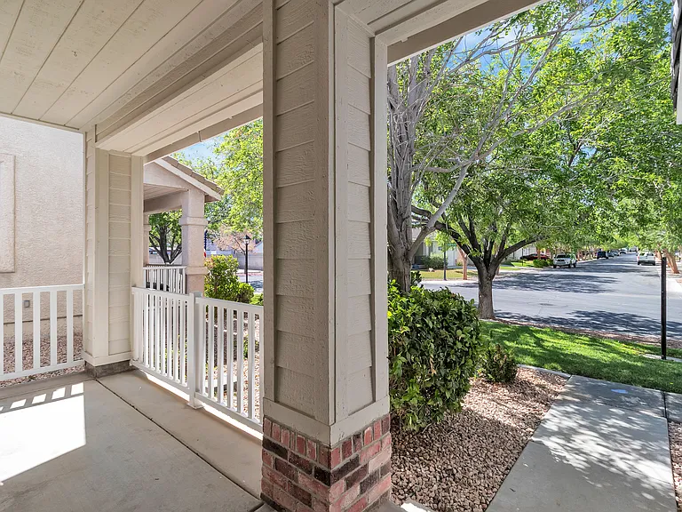 1568 Lamplight Village Ln — Photo 5