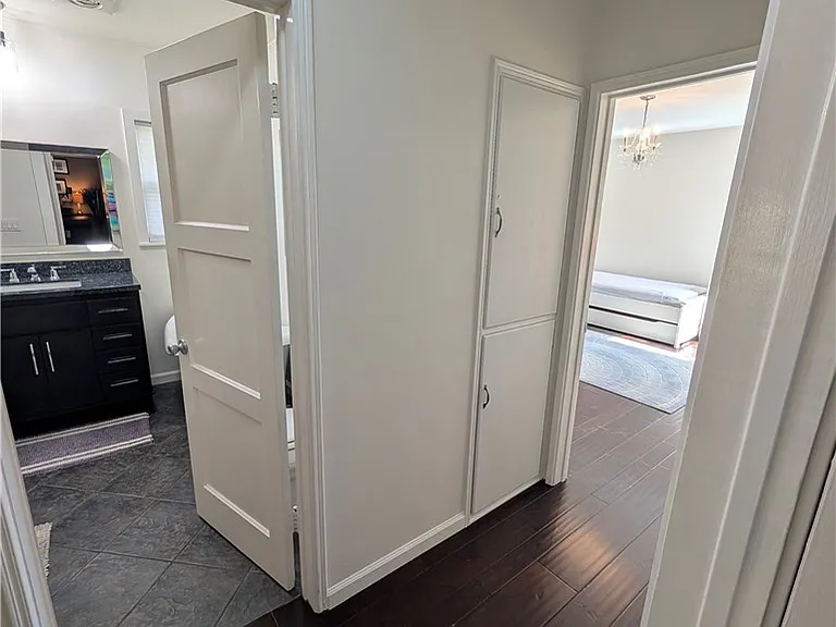 2828 Henrietta Ave — Photo 16