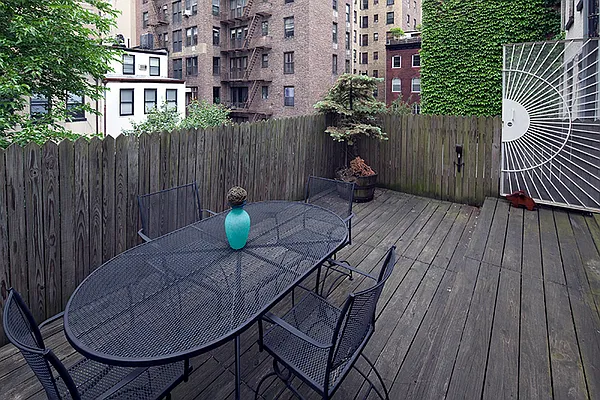 Rented by Brown Harris Stevens | media 40