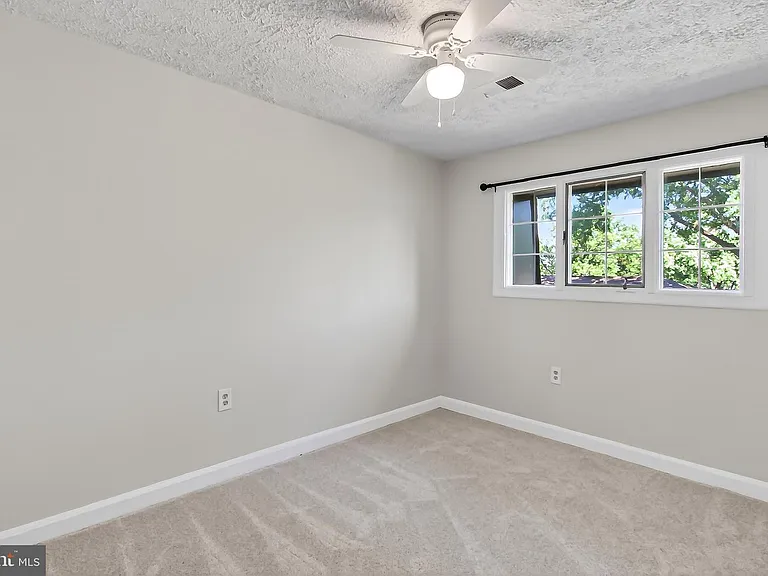 104 W Annandale Rd #318 — Photo 20