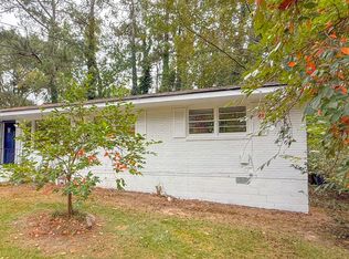 633 Brookwood Dr, Forest Park, GA 30297
