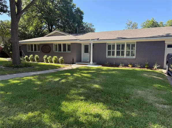 2432 Skyline Dr, Waco, TX 76710