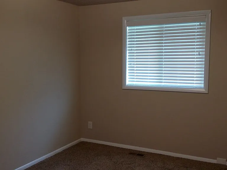 395 W Cranmer Dr — Photo 15