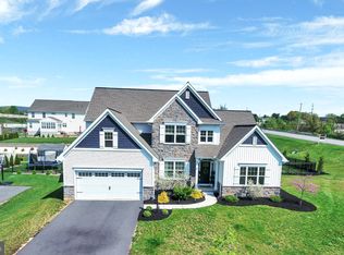 2 Braxton Rd, Mechanicsburg, PA 17050