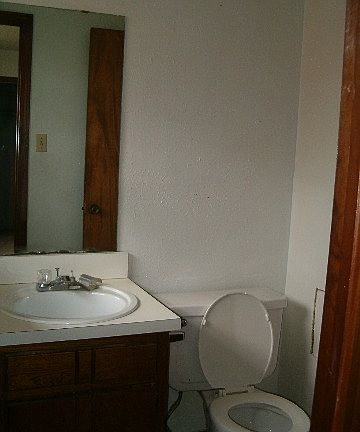 5th image of 6134 SW Park Pl