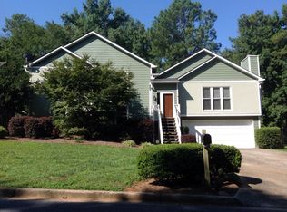 800 Emerald Ct, Norcross, GA 30093