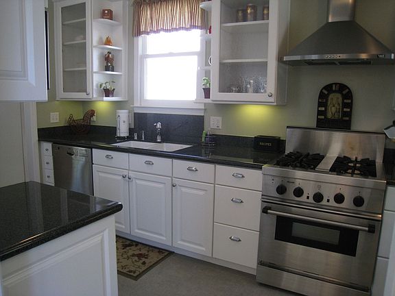 4th image of 171 San Antonio Way