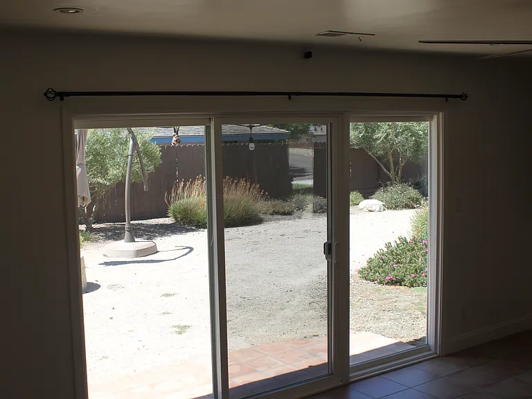 3610 Cerrito St — Photo 40