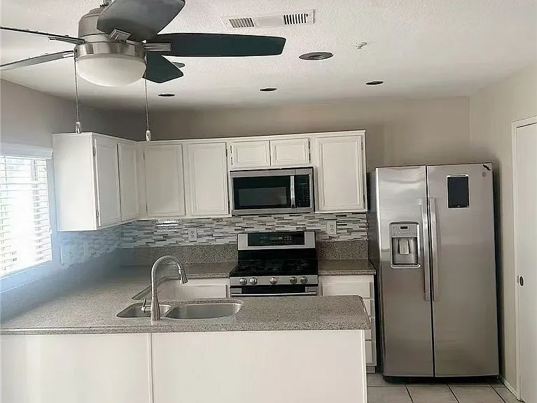 15865 Flamingo Dr — Photo 33