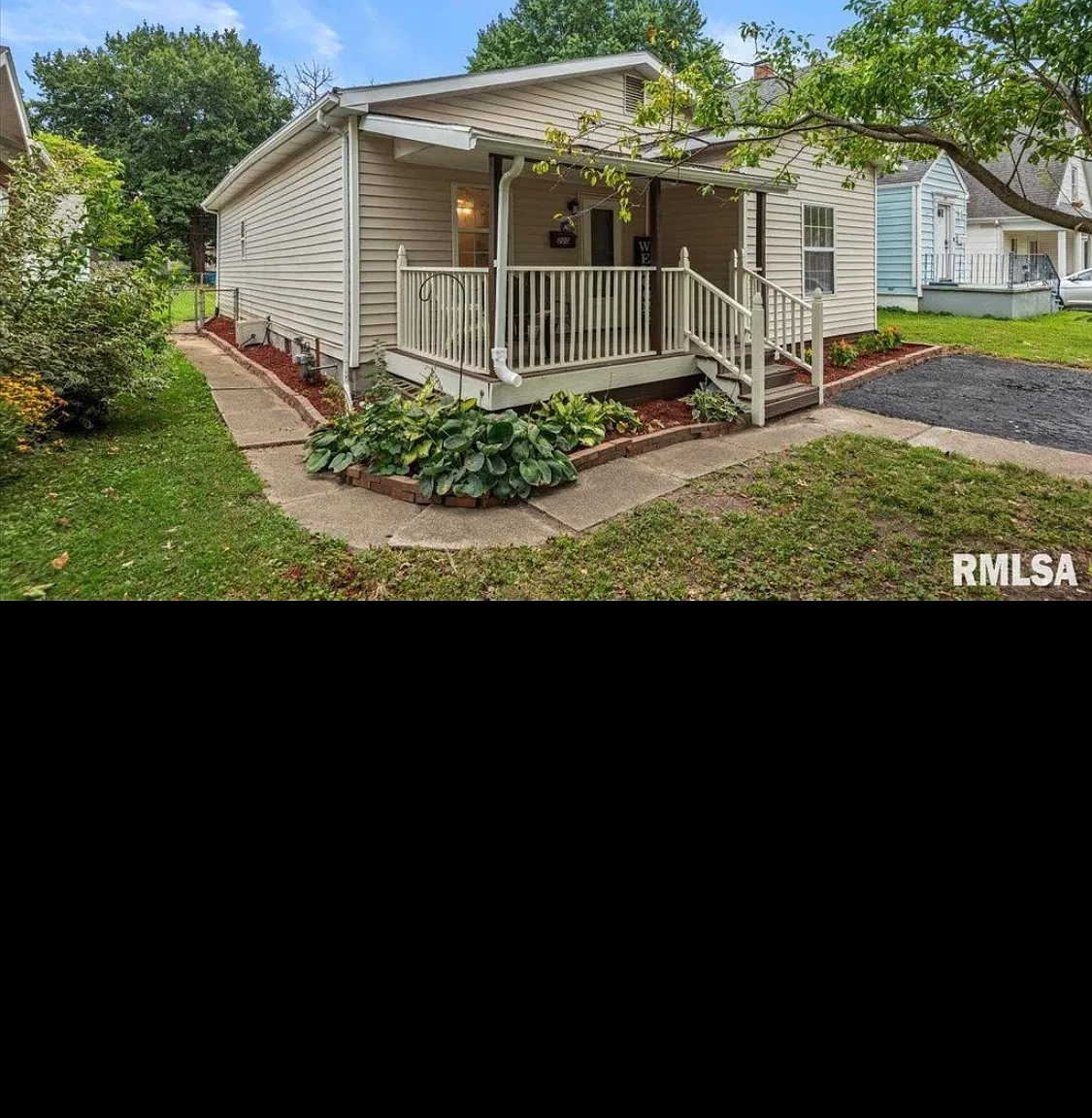 3 bed, 1232 sqft, $1,650 — Photo 2