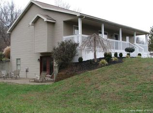 3965 Seven Springs Rd SE, Elizabeth, IN 47117