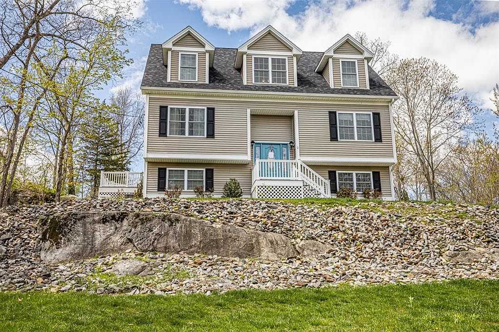2 Sherman Ave, Lincoln, RI 02865 Zillow