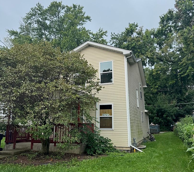 1st image of 718 S McAlister Ave