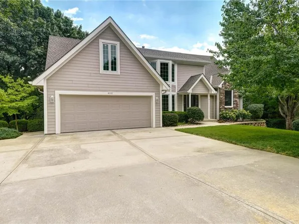 400 NW Tennyson Pl, Lees Summit, MO 64081
