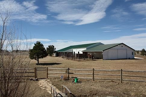 5th image of 18010 Tonto Ct