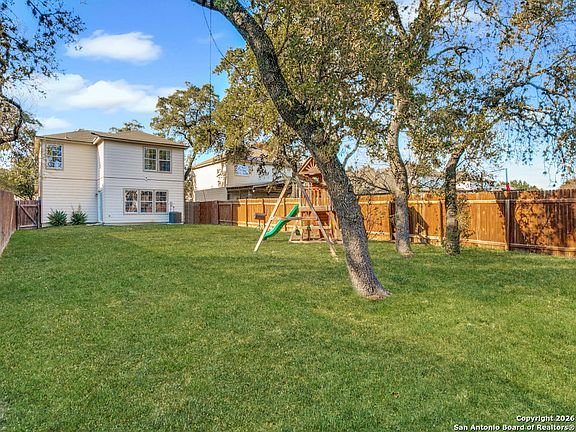 2nd image of 7614 Cortland Oak