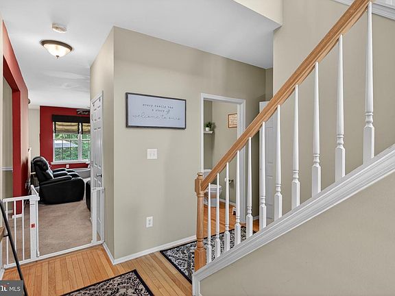 2nd image of 116 Rittenhouse Dr