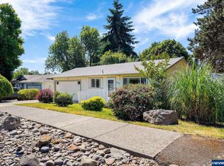 910 Fabry Rd SE, Salem, OR 97306