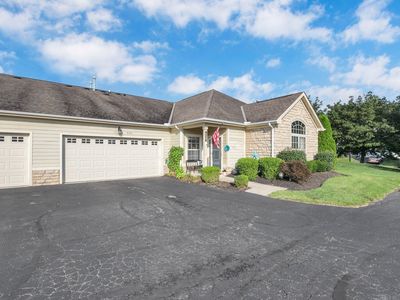 920 Villas Dr, Pataskala, OH, 43062