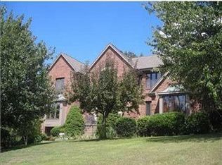123 Northbrook Dr, Gibsonia, PA