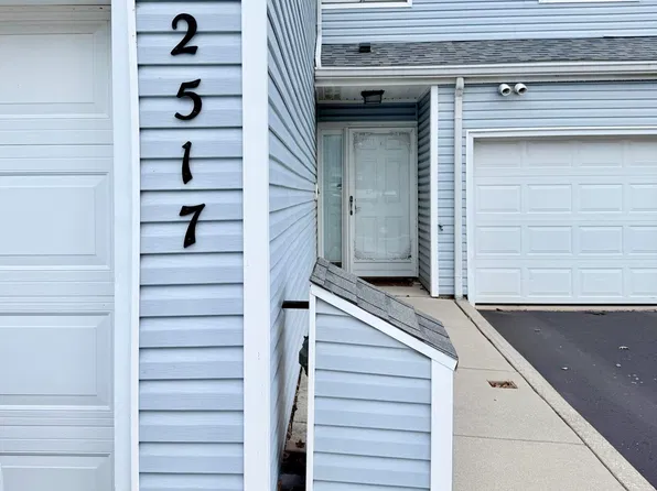 2517 W Village Dr #2517, Toledo, OH 43614