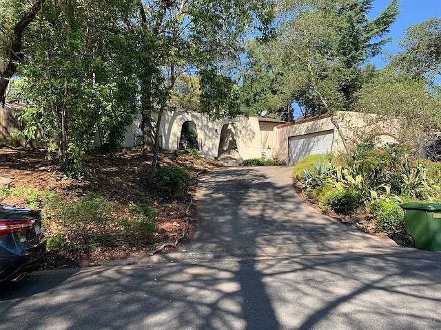 1st image of 2680 Tam O Shanter Dr