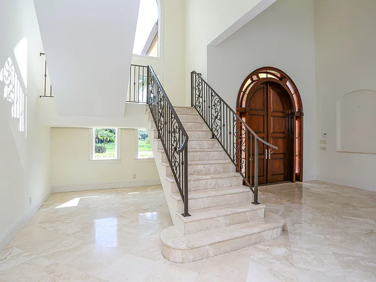 823 Cassena Rd — Photo 34
