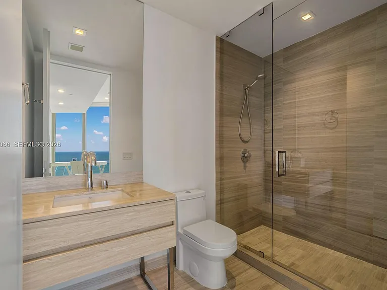 18975 Collins Ave #3000 — Photo 27
