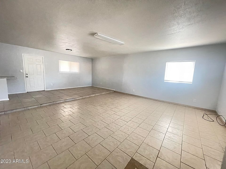 1st image of 4647 E BURGESS Lane