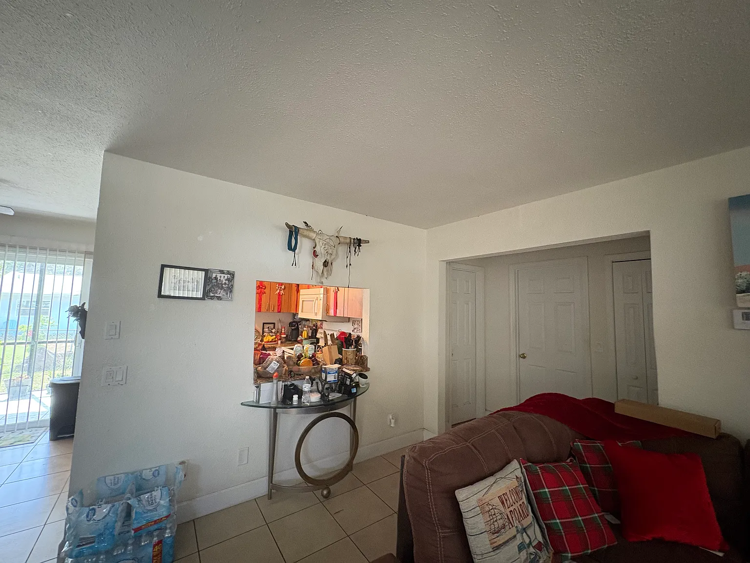 2 bed, 1052 sqft, $1,900 — Photo 4