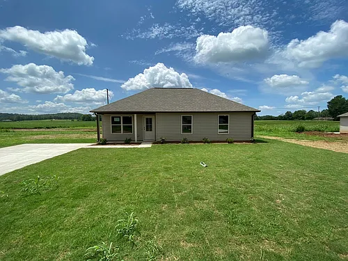 124 Sunlight Cir Photo 1