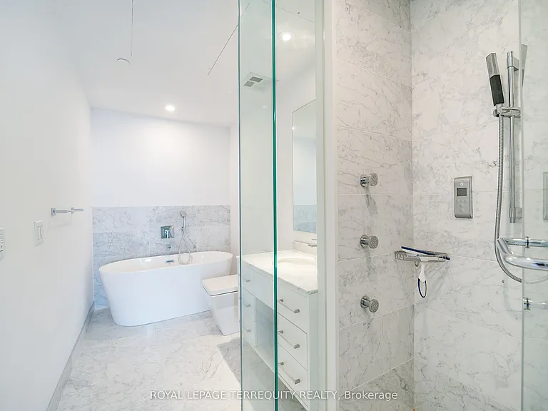 488 University Ave #5008 — Photo 26