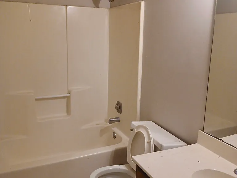 1111 Keswick Pl #12 — Photo 10