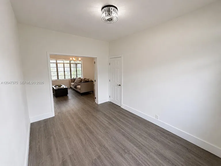762 Lenox Ave #2 — Photo 9