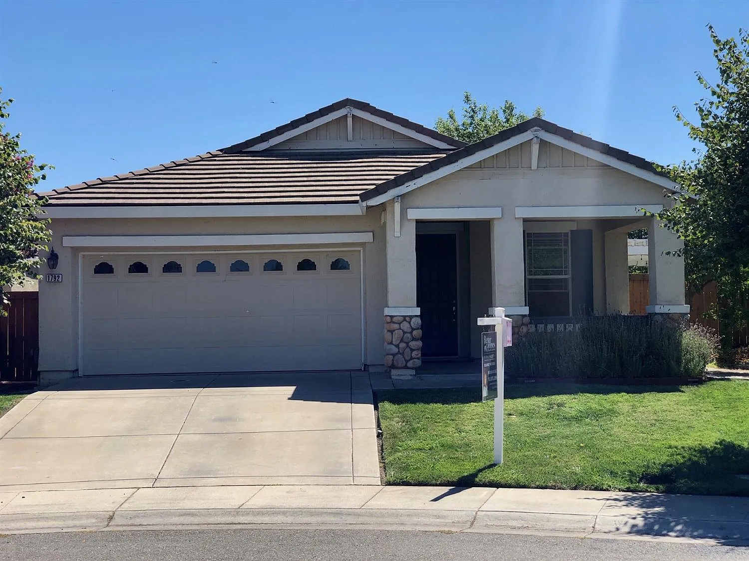 1792 Dawnelle Way photo 1
