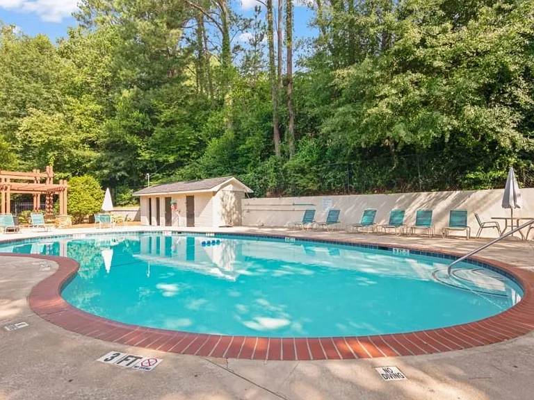 6940 Roswell Rd #2B — Photo 12
