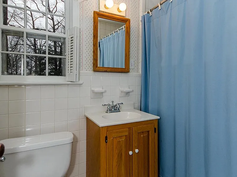 1308 Tracy Pl — Photo 34