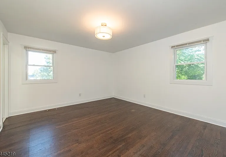 39 N Park Ter #39 — Photo 3