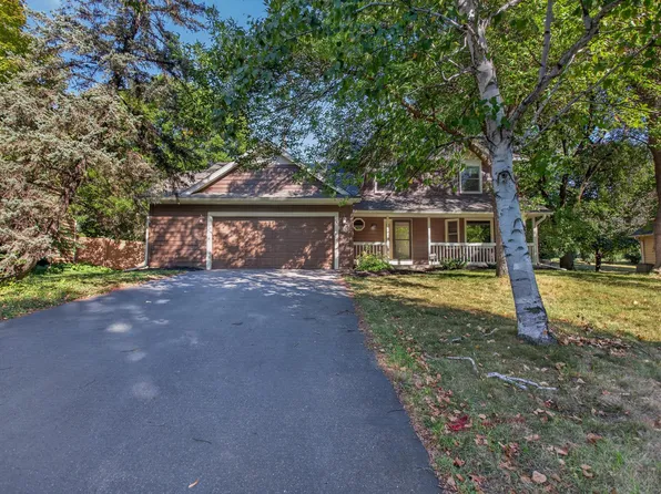 4720 Orchid Ln N, Plymouth, MN 55446