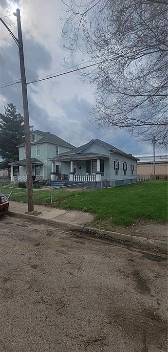 1st image of 1320 Morris Ave