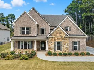 810 Eagle Crossing Dr, Lawrenceville, GA 30044