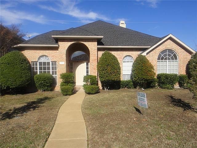 1st image of 919 E Grubb Dr