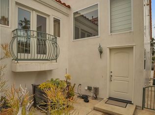 506 Dahlia Ave #B, Corona Del Mar, CA 92625