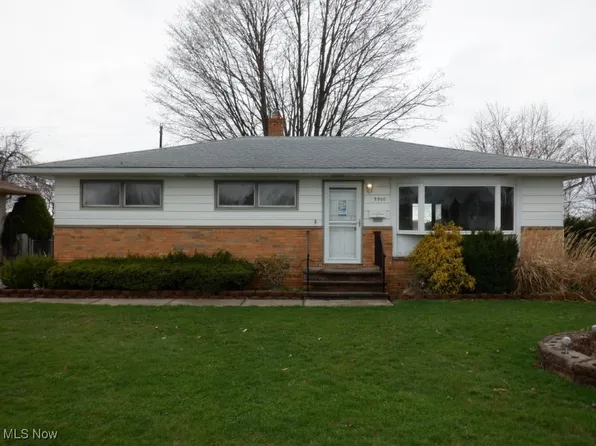 9900 Boundary Ln, Parma, OH 44130
