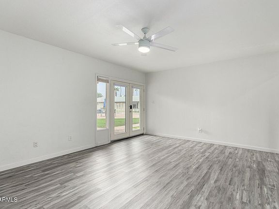 4th image of 4325 N 26th St APT 8