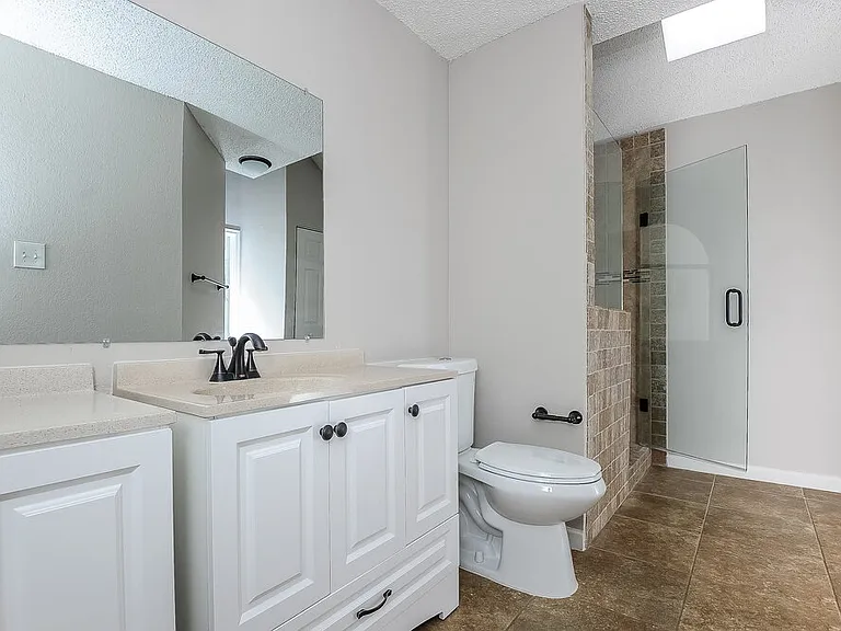 8500 Charleston Ave — Photo 11