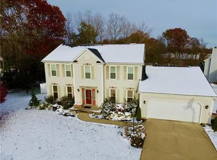 3463 Windham Cir, Cuyahoga Falls, OH 44223