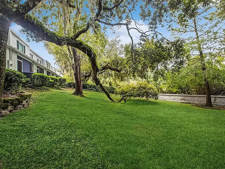 2888 Woodlands Park Ct — Photo 18